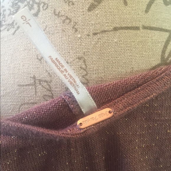 Free People Cowl Neck Long Sleeve top LG NWT - Picture 2 of 6